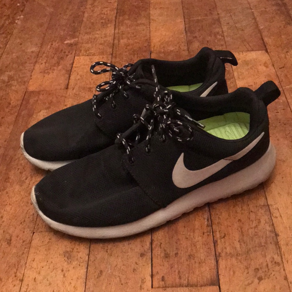 Nike Roshes